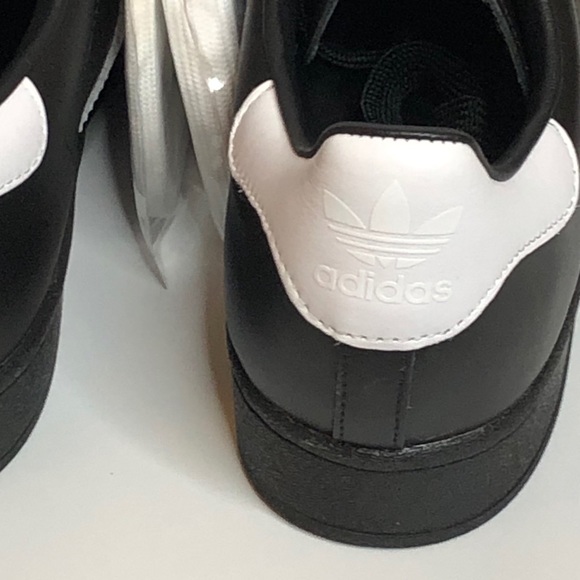 Adidas Superstar 50 Men’s Size10 Run DMC Black & White Sneakers - Picture 6 of 11